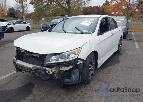 2016 Honda Accord Sport z USA, uszkodzony, nr VIN 1HGCR2F58GA085676